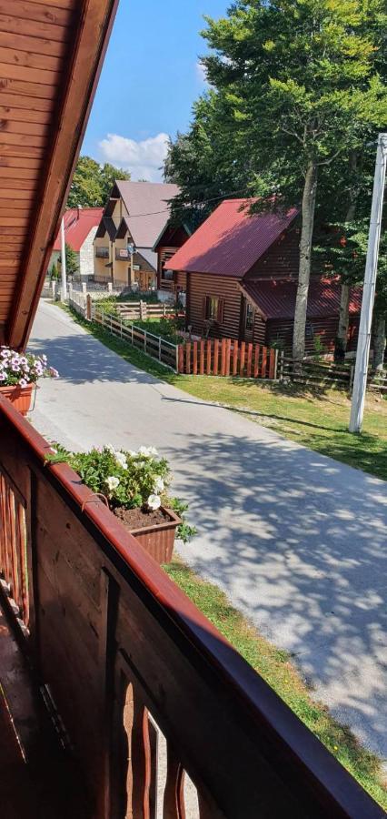 Guest House Anka Zabljak  Ngoại thất bức ảnh