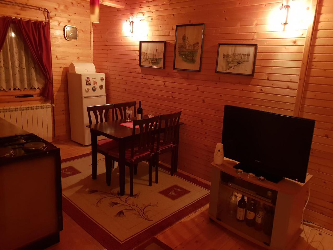 Guest House Anka Zabljak  Ngoại thất bức ảnh